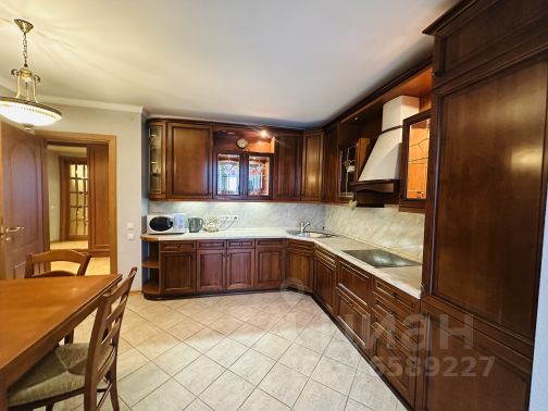 2-комн., 79,8 м², 11/18 этаж