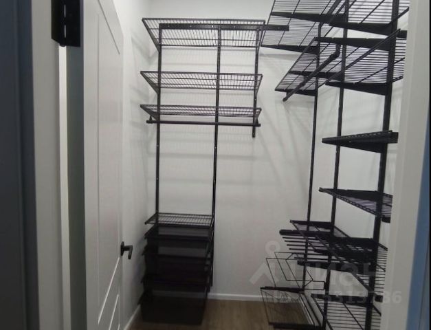 2-комн., 57,7 м², 1/4 этаж