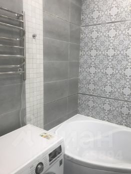 2-комн.кв., 68 м², этаж 18