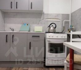 2-комн.кв., 50 м², этаж 4