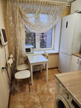 3-комн.кв., 60 м², этаж 4