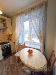 2-комн.кв., 51 м², этаж 3