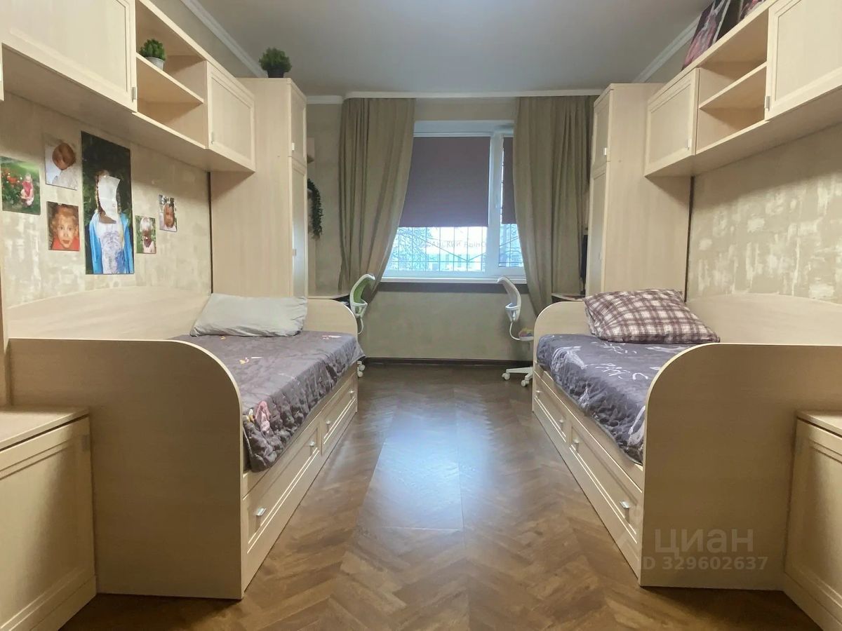 2-комн. кв., р-н Красногвардейский, Санкт-Петербург