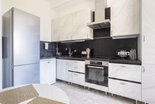 2-комн.кв., 45 м², этаж 3