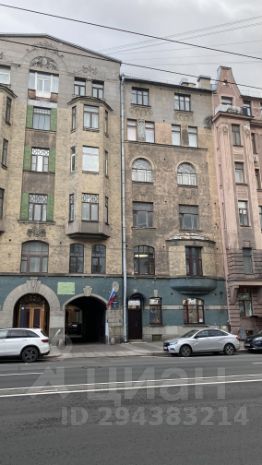 4-комн.кв., 160 м², этаж 3