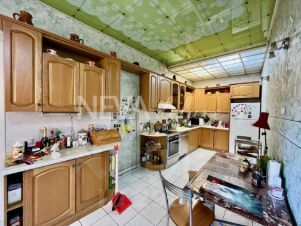 4-комн.кв., 110 м², этаж 3