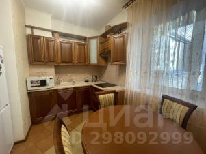 2-комн.кв., 49 м², этаж 3