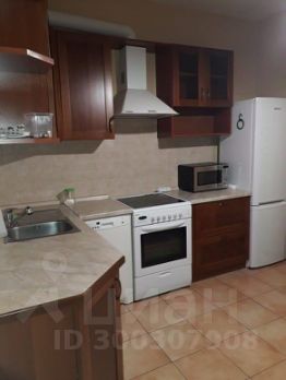 1-комн.кв., 45 м², этаж 3