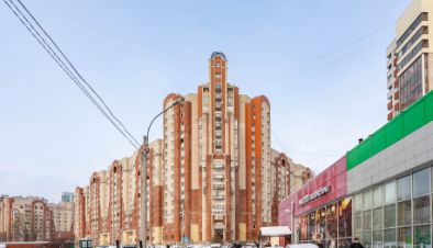 2-комн.кв., 81 м², этаж 11