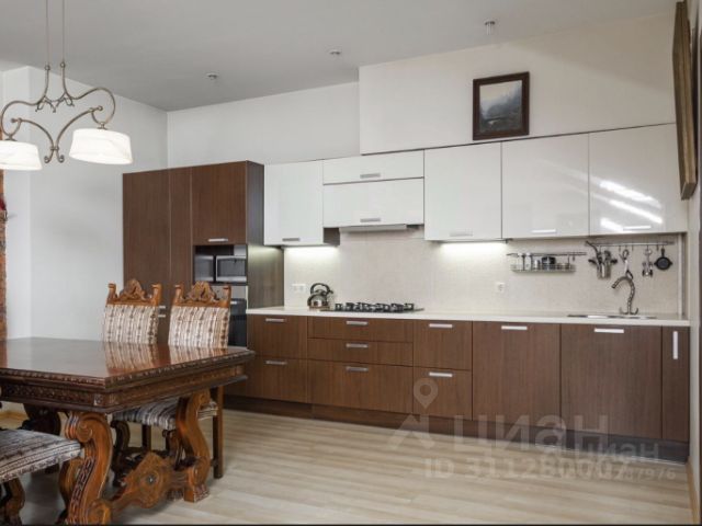 3-комн., 106,7 м², 6/6 этаж