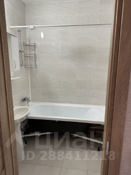 2-комн.кв., 75 м², этаж 19