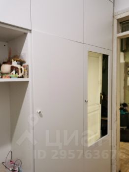 2-комн.кв., 48 м², этаж 1