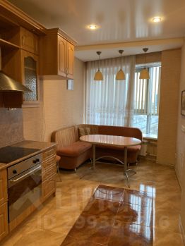 2-комн.кв., 60 м², этаж 13