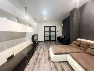 3-комн.кв., 95 м², этаж 19