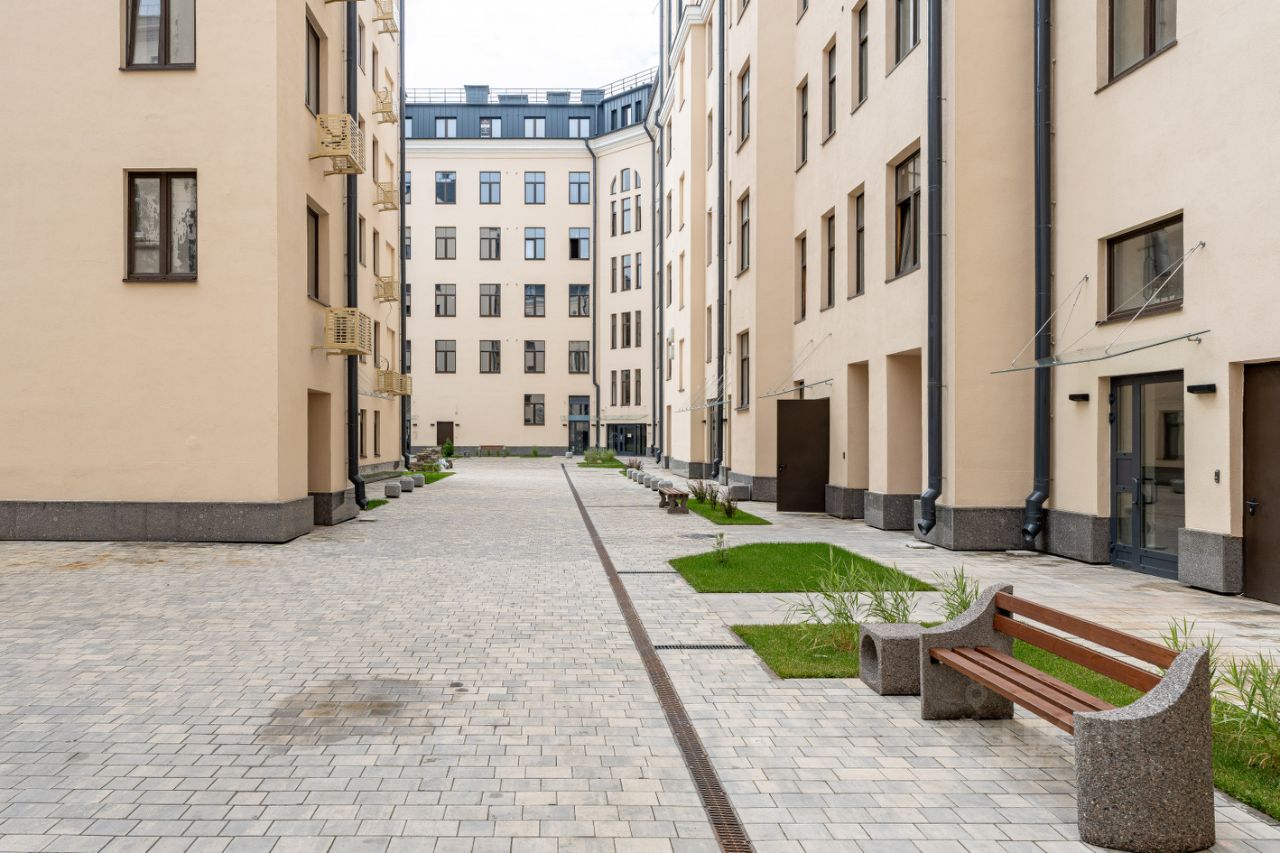 3-комн. кв., р-н Петроградский, Санкт-Петербург