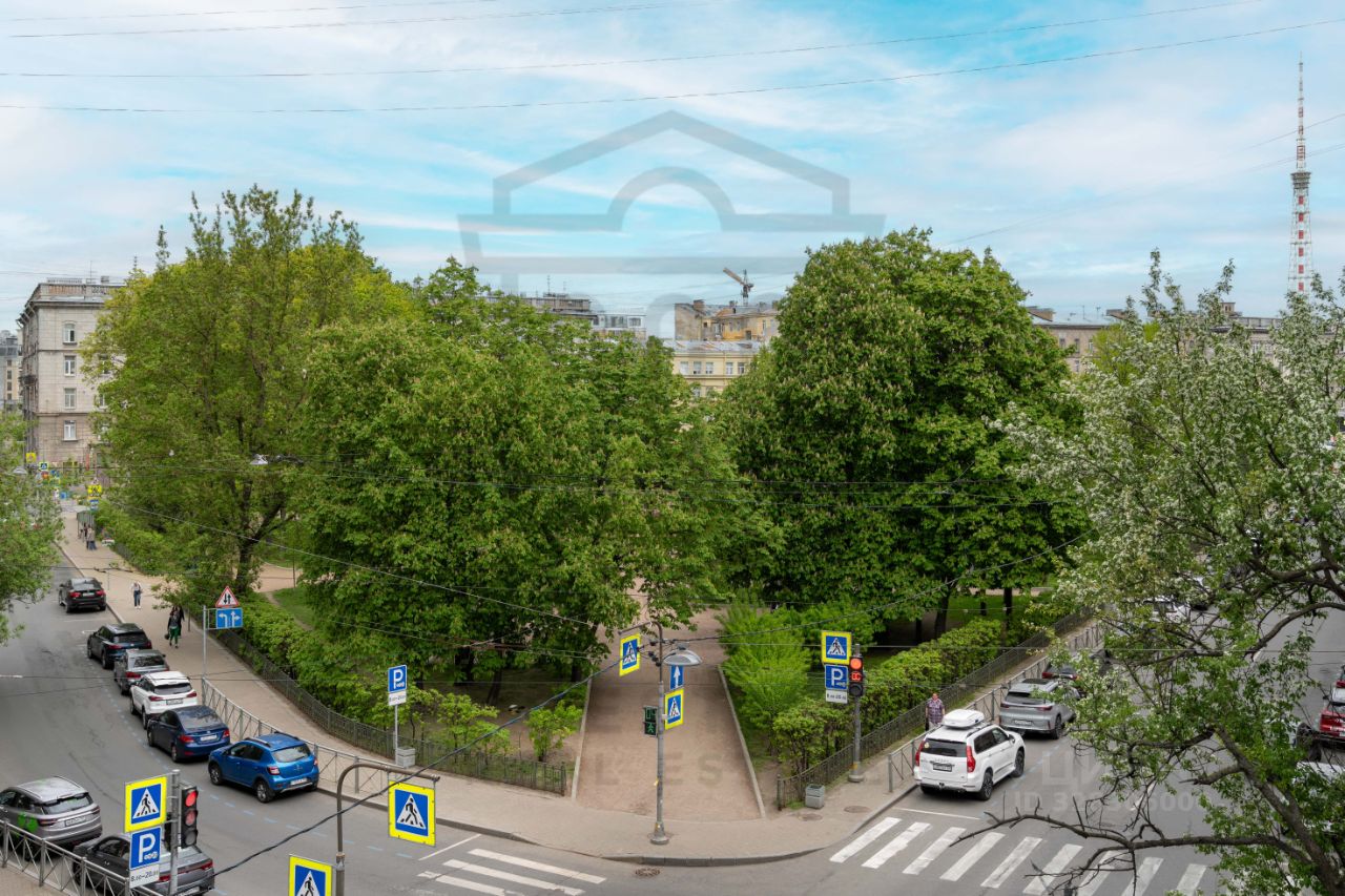 3-комн. кв., р-н Петроградский, Санкт-Петербург