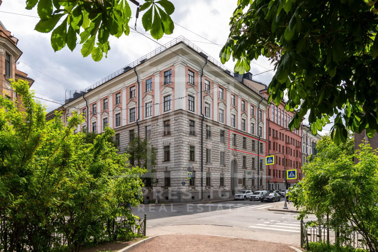 3-комн. кв., р-н Петроградский, Санкт-Петербург