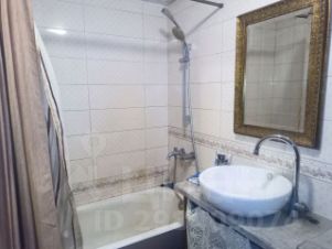 2-комн.кв., 64 м², этаж 4