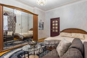 4-комн.кв., 103 м², этаж 3