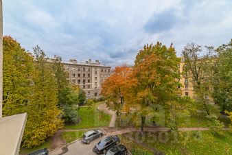 3-комн.кв., 156 м², этаж 4