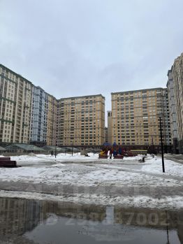 1-комн.кв., 42 м², этаж 10