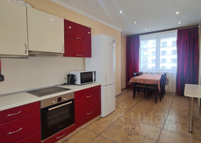 3-комн., 110 м², 8/17 этаж