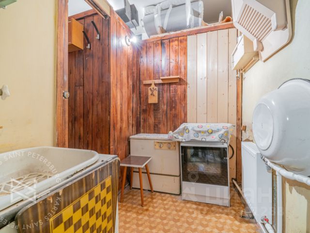 4-комн., 101,7 м², 2/4 этаж