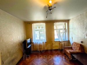 2-комн.кв., 50 м², этаж 3