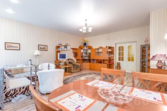 2-комн.кв., 91 м², этаж 3