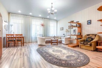 2-комн.кв., 91 м², этаж 3