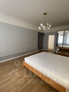 4-комн.кв., 115 м², этаж 2