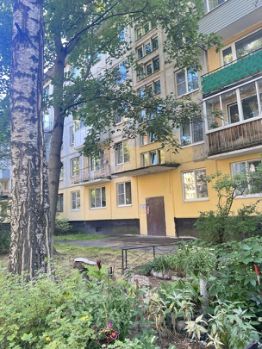 2-комн.кв., 45 м², этаж 1