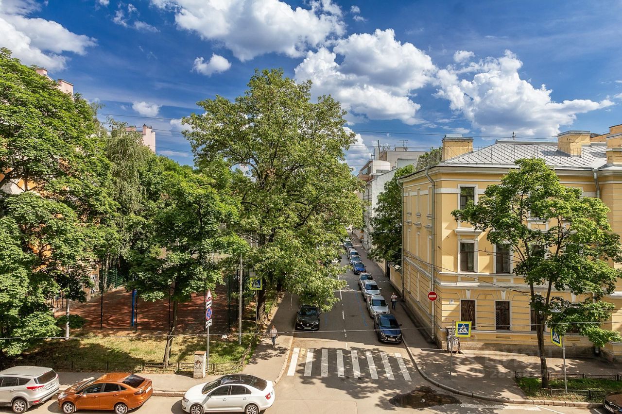 Купить квартиру в ЖК Офицерский в Санкт-Петербурге от застройщика,  официальный сайт жилого комплекса Офицерский, цены на квартиры, планировки.  Найдено 2 объявления.