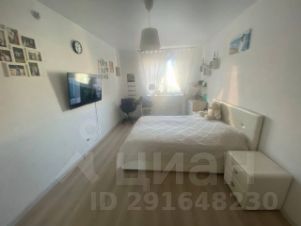 2-комн.кв., 50 м², этаж 24