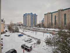 3-комн.кв., 93 м², этаж 3