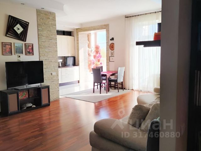2-комн., 106 м², 5/8 этаж