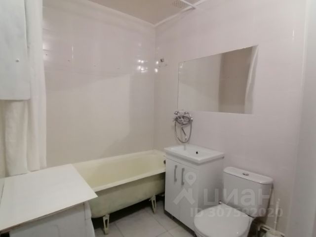 3-комн., 100 м², 2/4 этаж