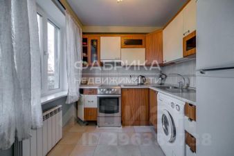 3-комн.кв., 58 м², этаж 4