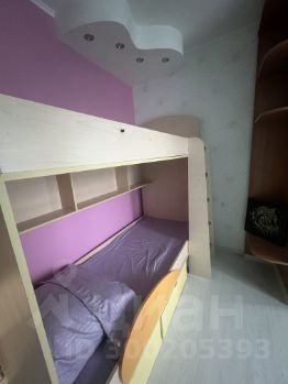 2-комн.кв., 65 м², этаж 4