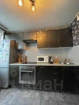 3-комн.кв., 64 м², этаж 3