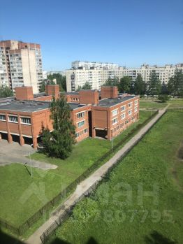 1-комн.кв., 32 м², этаж 9