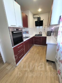 2-комн.кв., 50 м², этаж 3