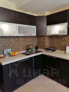 3-комн.кв., 93 м², этаж 20