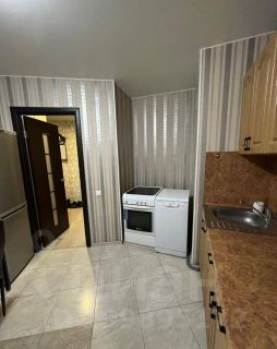 2-комн.кв., 45 м², этаж 15