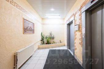 2-комн.кв., 74 м², этаж 3