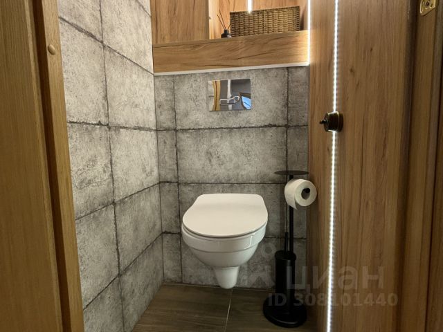 2-комн., 60 м², 2/18 этаж