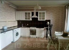 3-комн.кв., 105 м², этаж 3