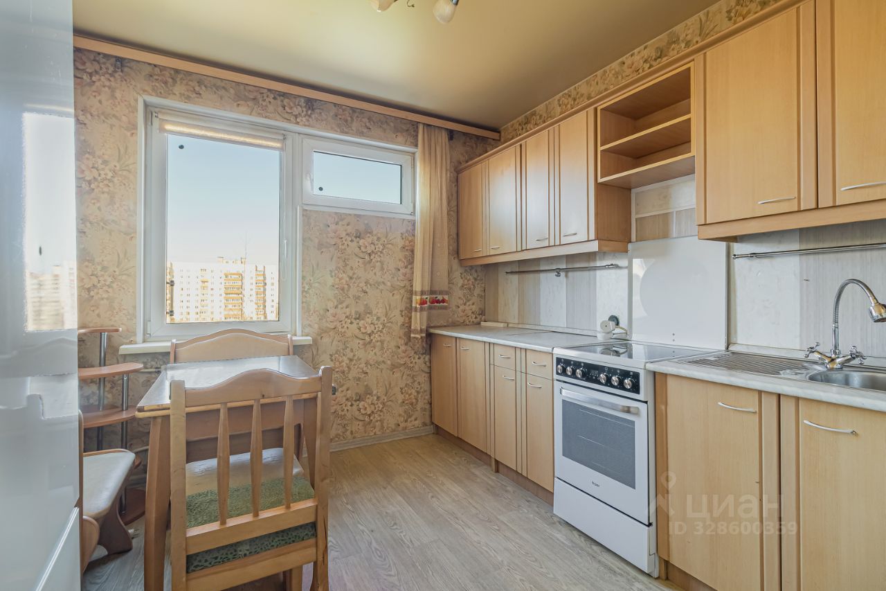 3-комн. кв., р-н Красносельский