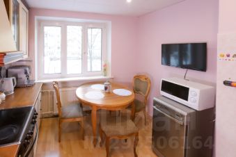 3-комн.кв., 71 м², этаж 2