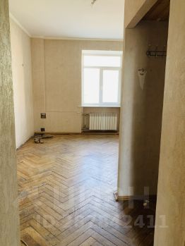 3-комн.кв., 70 м², этаж 4